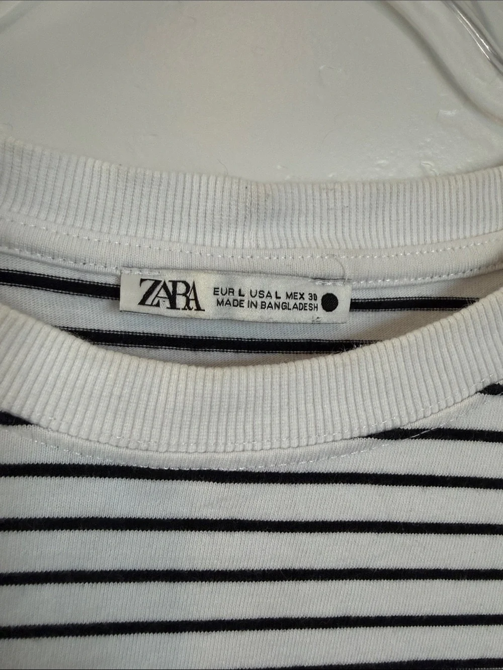 Zara casual crew